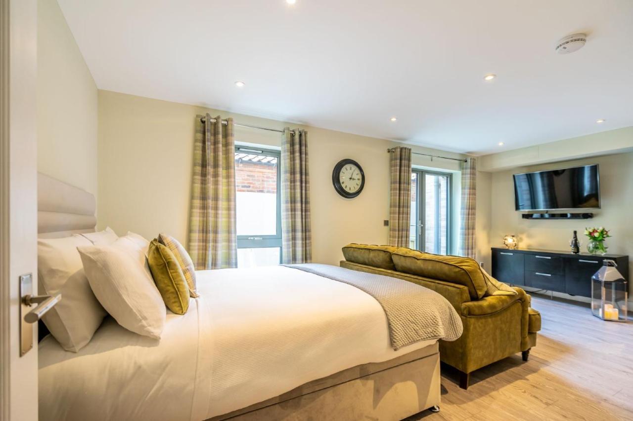 York Staycation With Free Parking 외부 사진