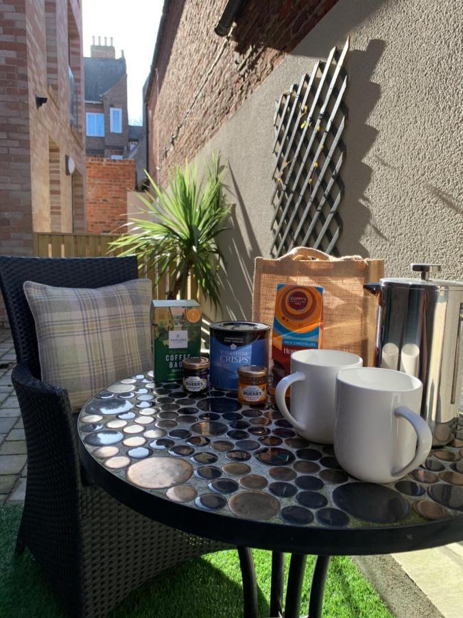 York Staycation With Free Parking 외부 사진