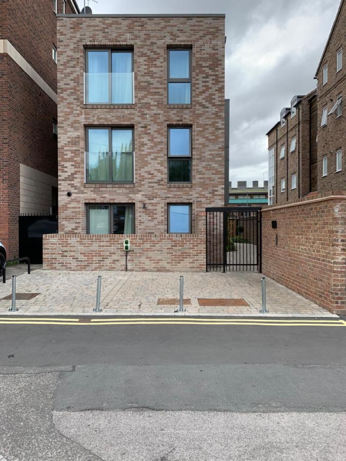 York Staycation With Free Parking 외부 사진